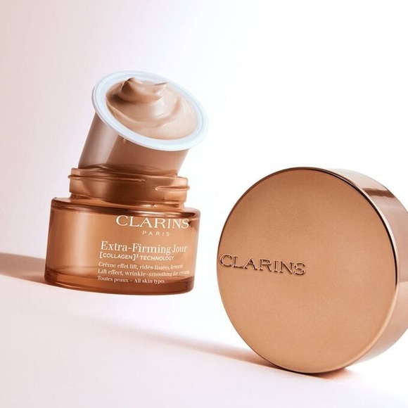 Clarins Extra-Firming Jour Cream in Elegant Gold - Picture 5 of 7